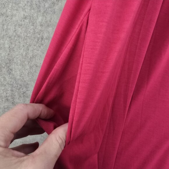 Women’s Sleeveless Wide-Leg Romper Jumpsuit Raspberry Red Relaxed Fit Rayon - Picture 3 of 6